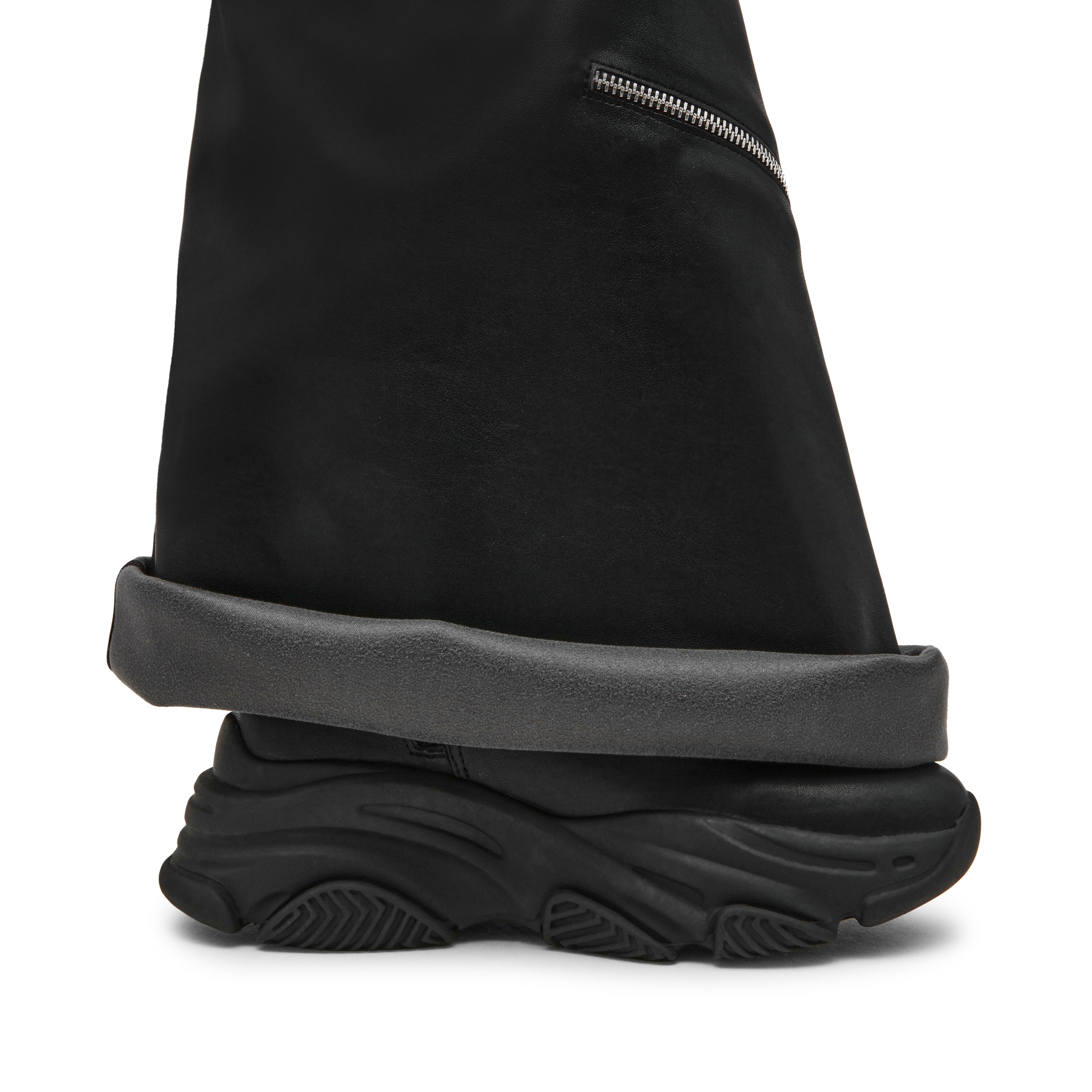 Prevale Boot BLACK